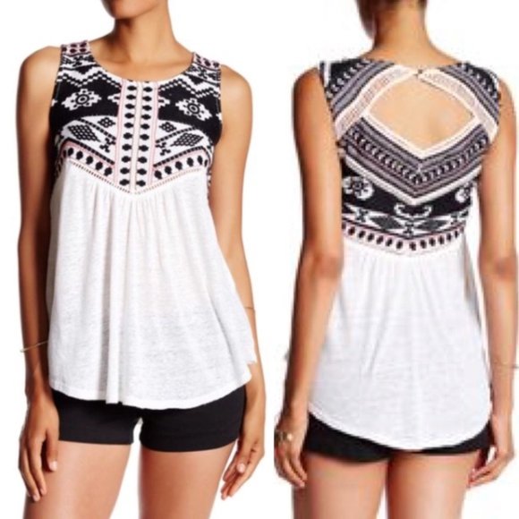 Lucky Brand Embroidered Tank Top Crochet inset - Picture 1 of 10